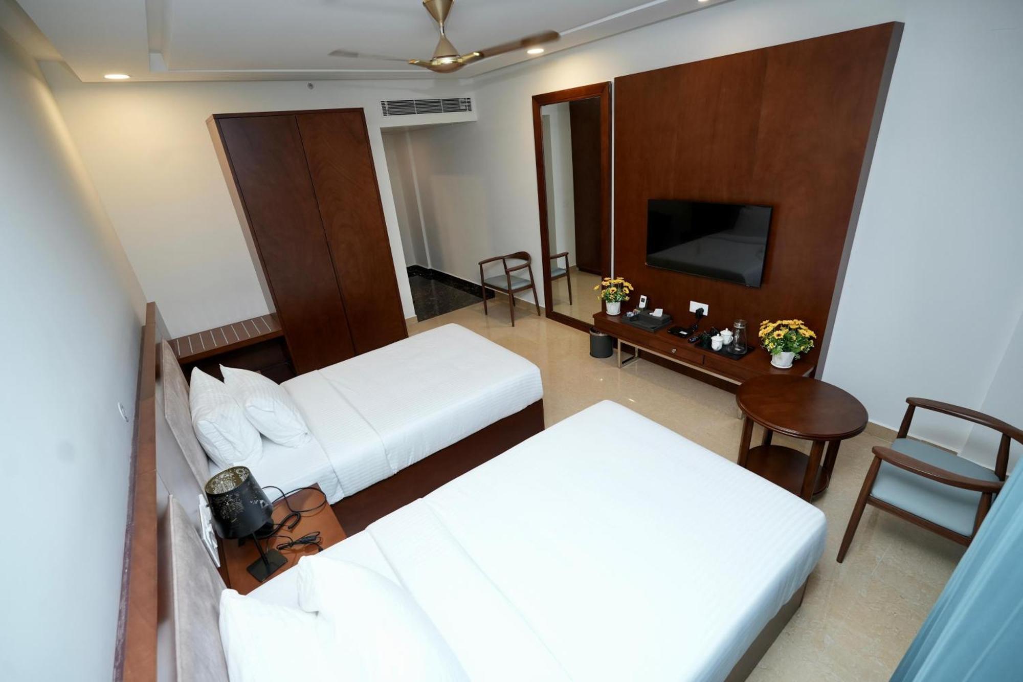 Le Royale Palace Karaikal Buitenkant foto